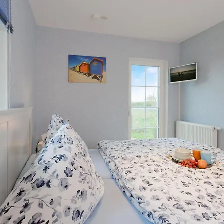 Fh Blaue Haus Am Peenestrom بيت للعطل